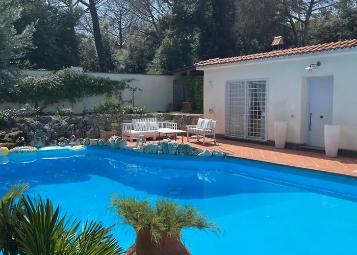 Villa Di Lusso Con Piscina
