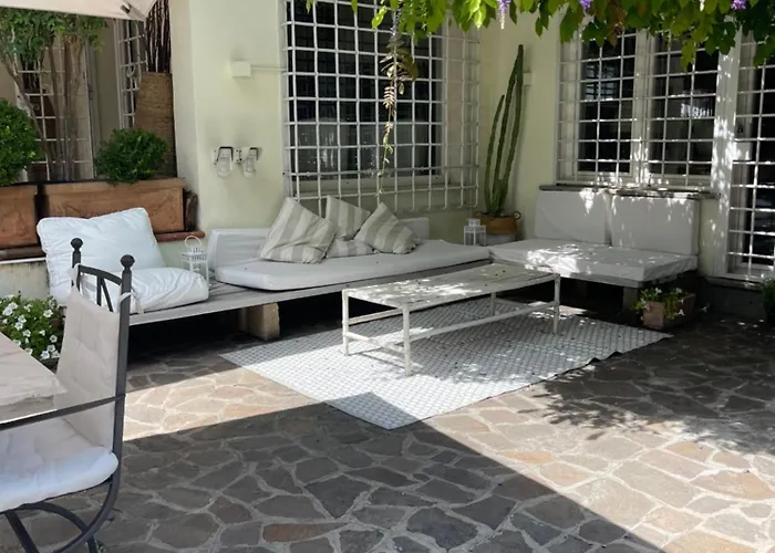 Di Lusso Con Piscina Rom