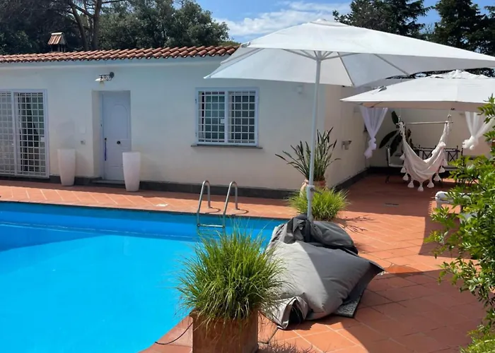 Di Lusso Con Piscina